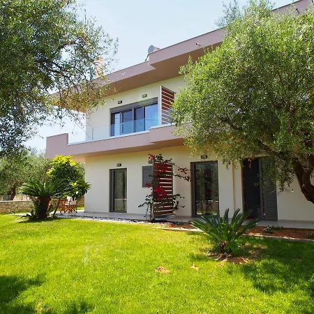 Aparthotel Lena Mare Chrani