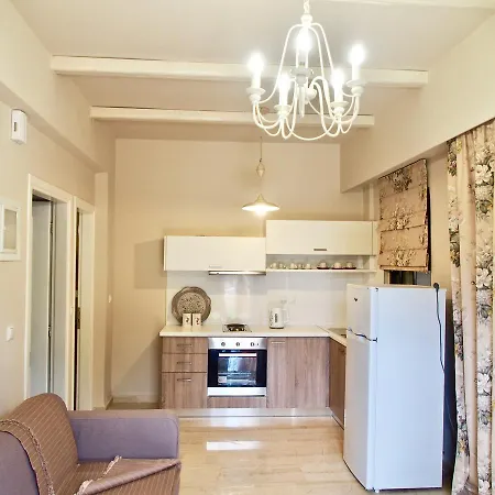 Lena Mare Aparthotel